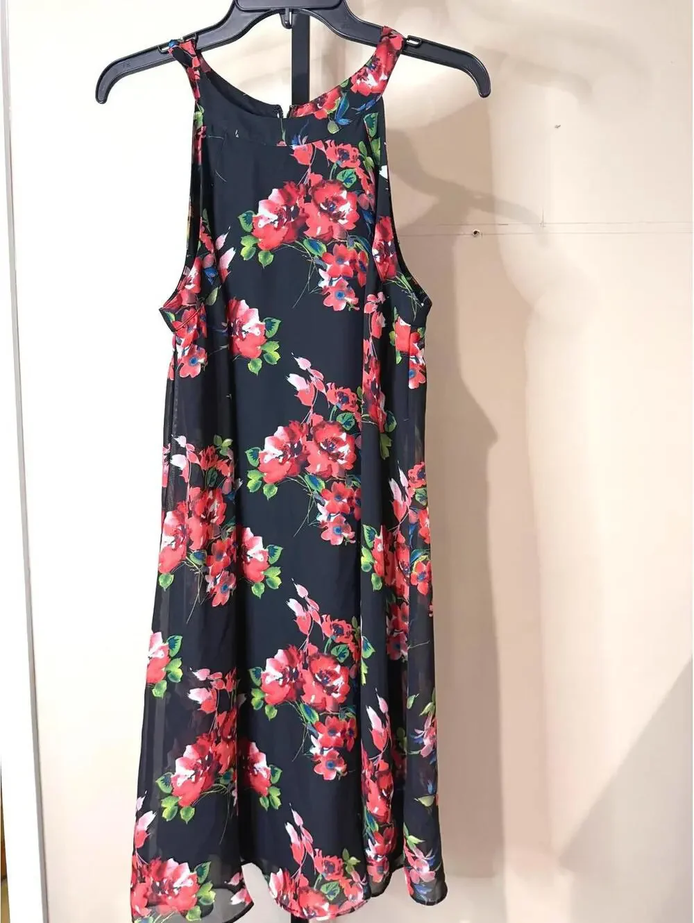 Betsey Johnson 12 Sleeveless Black Dress with Red Floral Print